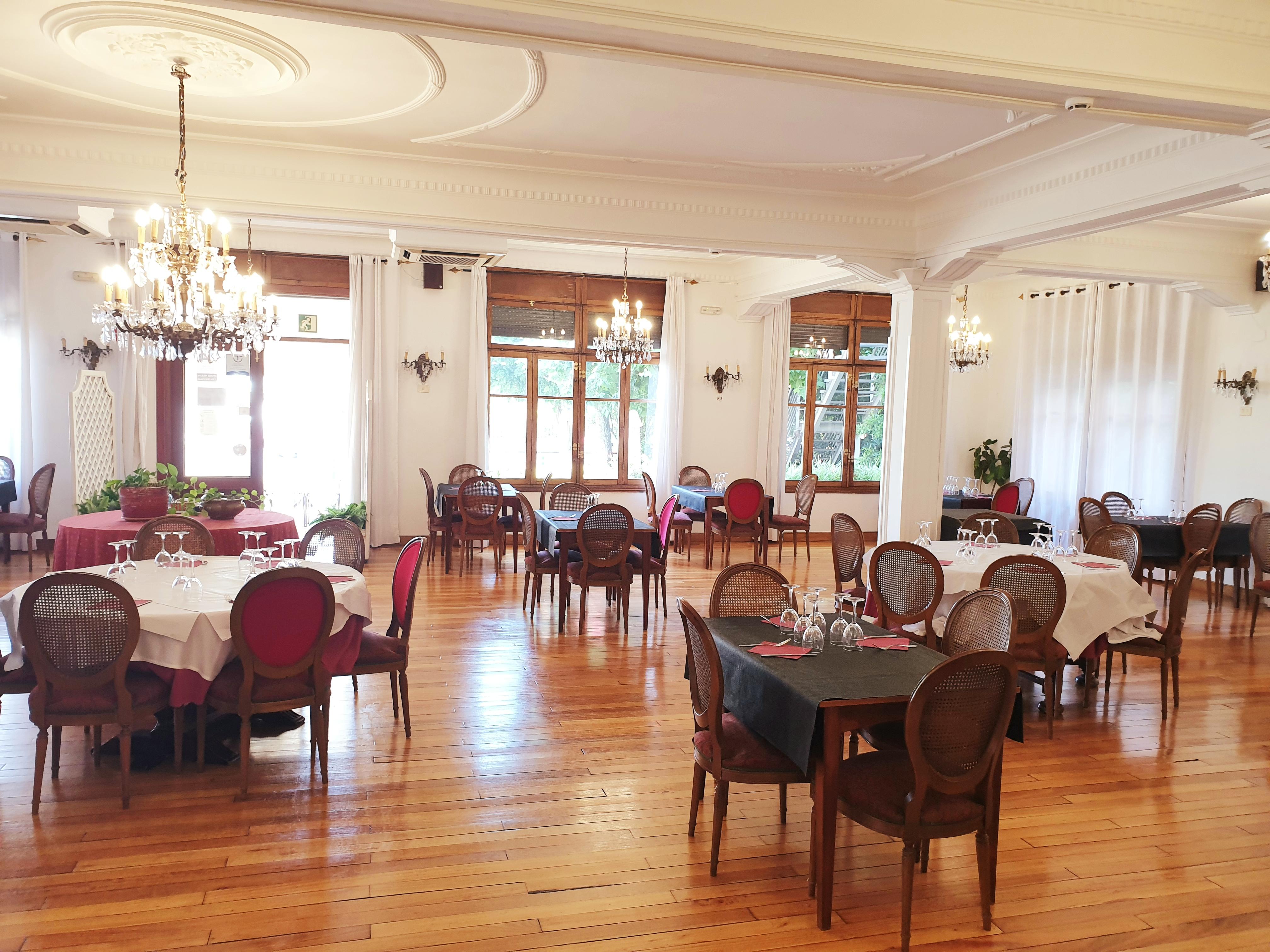 Hotel Zarauz Екстер'єр фото