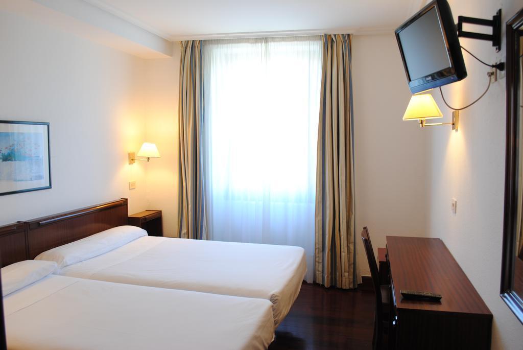 Hotel Zarauz Екстер'єр фото